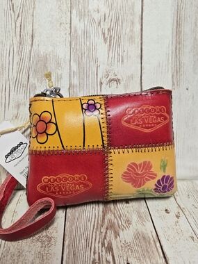 Las Vegas Leather Wristlet Coin Purse Patchwork Floral Wallet New Tags